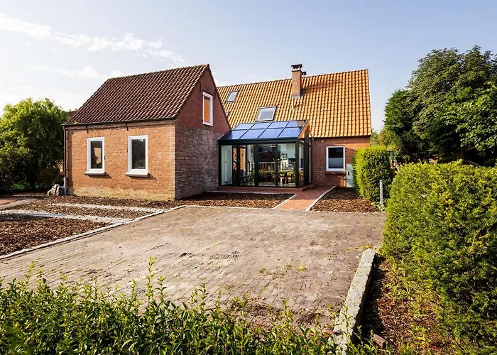 Auszeithaus Pilsum - Wintergarten, Sauna, E-ladesaule - 8 Personen *